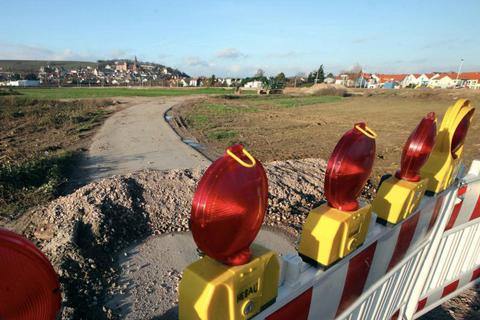 Das Baugebiet "Krämereck Süd" in Oppenheim im Dezember 2015 - als es noch unbebaut war. Archivfoto. hbz/Michael Bahr
