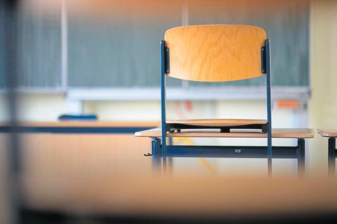Die "Bundes-Notbremse" schickt Schüler erst ab einer Inzidenz von 200 in den Distanz-Unterricht. Die derzeitigen Regelungen in den Bundesländern sind höchst unterschiedlich. Foto: dpa 