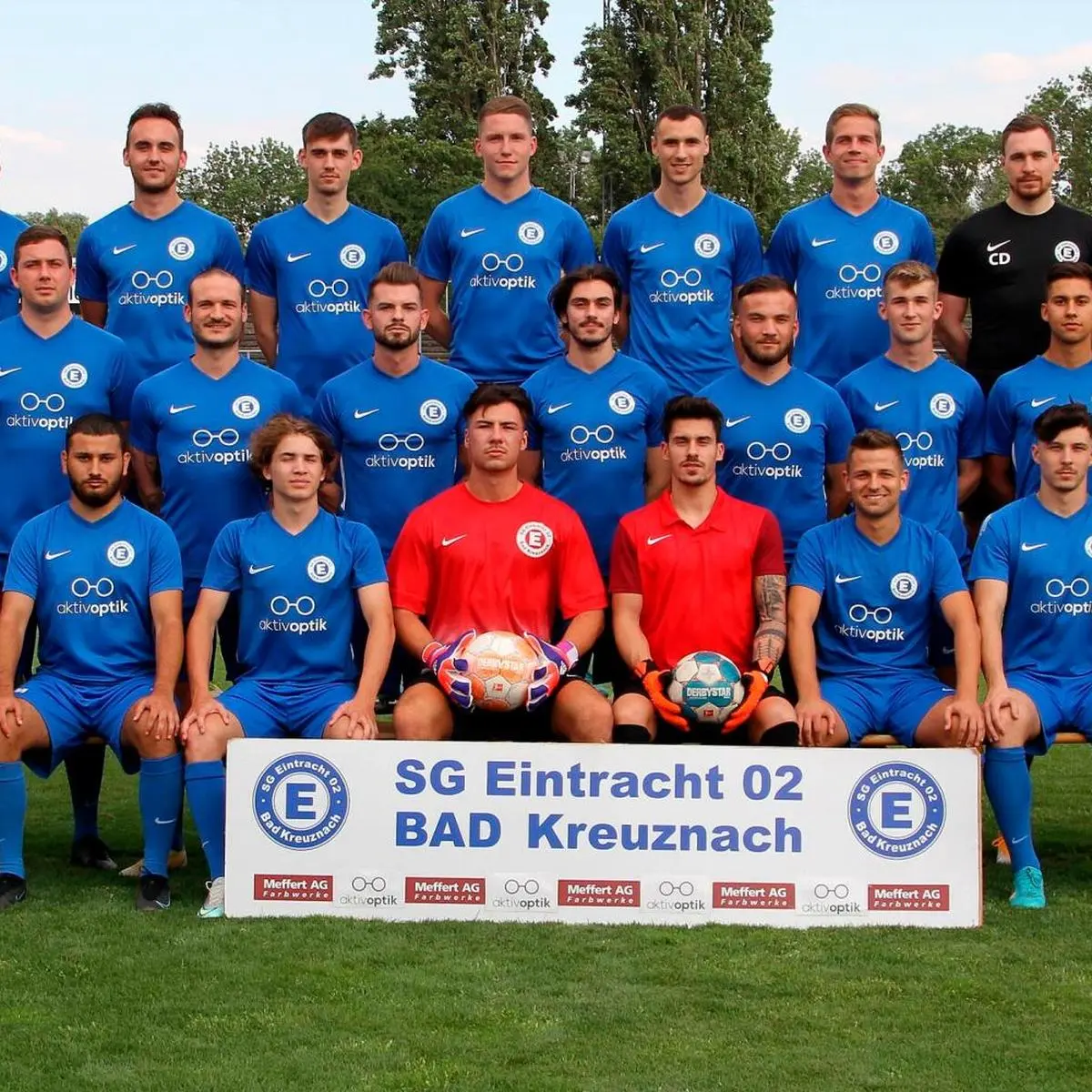 Fanion Ancien Brodé SG Eintracht 02 Bad Kreuznach - Football - Occasion Bon état