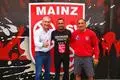 88er-Chef Baris Baglan (links) und Chefcoach David Bichinashvili (rechts) mit 05-Co-Trainer Babak Keyhanfar.	 