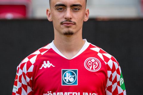 Im DFB-Pokal ist der 17-jährige Paul Nebel bereits eingewechselt worden. Sein Bundesliga-Debüt könnte in Kürze bevorstehen. Foto: Mainz 05
