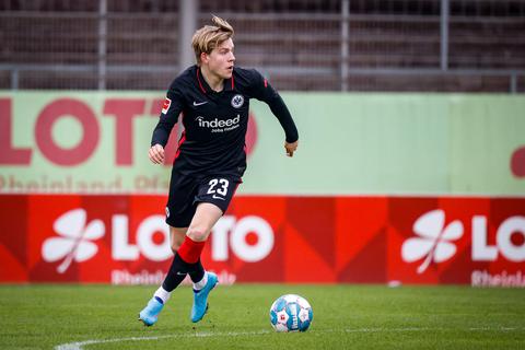 Könnte für den angeschlagenen Daichi Kamada in die Eintracht-Startelf im Spiel gegen Stuttgart rücken: Jens-Petter Hauge. Foto: Sascha Lotz