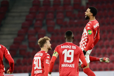 Ein gelungenes Comeback: Mainz 05 Verteidiger Jeremiah St. Juste trifft zum 1:0 gegen Bochum.  Foto: Sascha Kopp