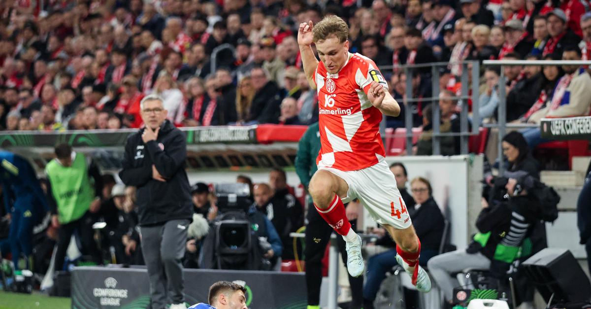 Mainz 05 and the exciting question: What's next for Nelson Weiper?