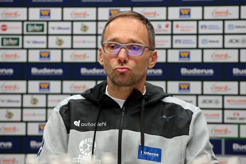 Gibt sich bei allen spannenden Fragen zu seinem Amtsantritt locker: Hrvoje Horvat, der neue Cheftrainer des Handball-Bundesligisten HSG Wetzlar.