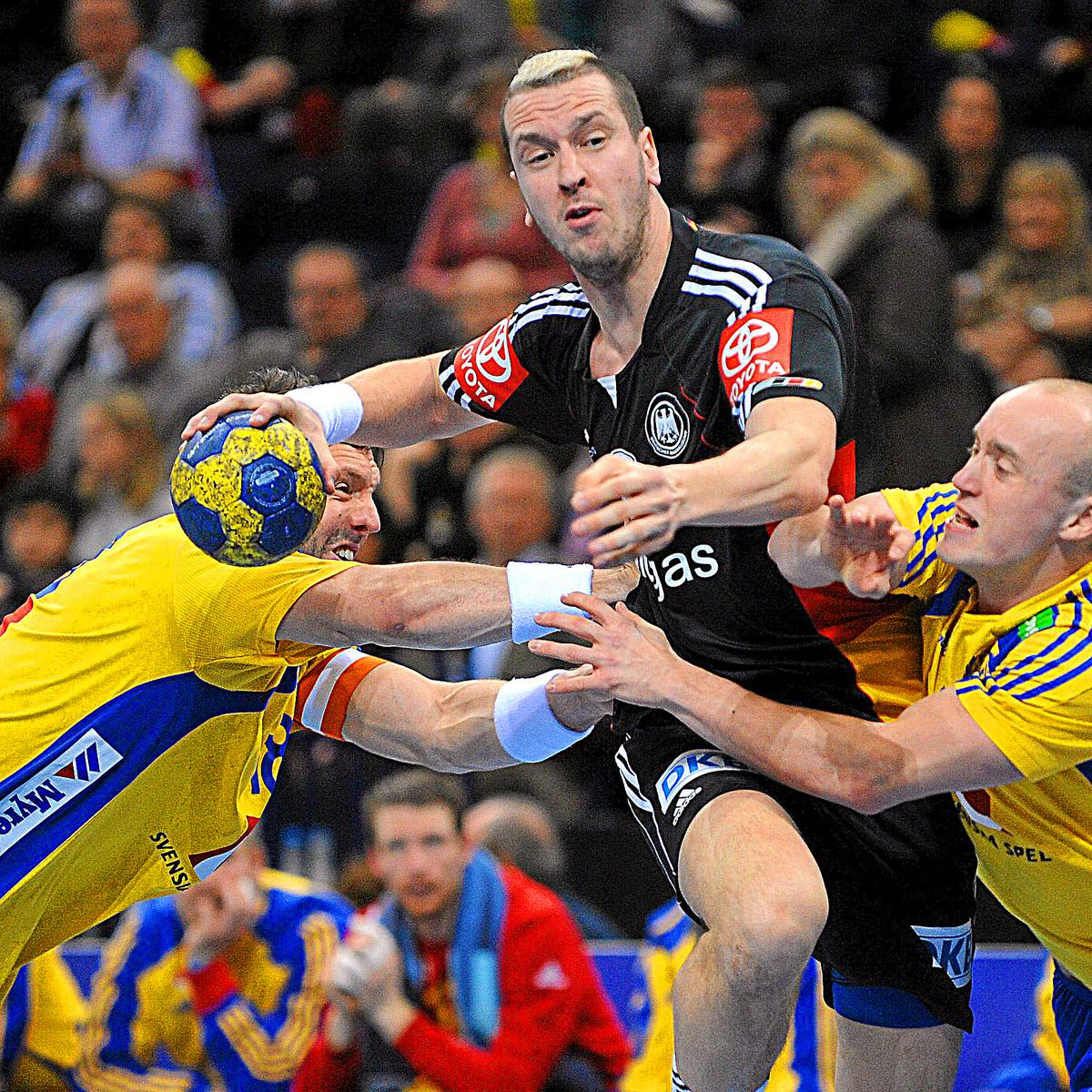 Welcher deutsche Handball Nationalspieler ist mit Pommes gemeint?