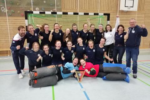 Die weibliche B-Jugend des VfL Bad Kreuznach ist ihrer Favoritenrolle gerecht und abermals Landesmeister geworden.