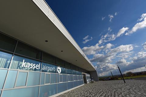 Der erst im Jahr 2013 eröffnete Kassel Airport in Calden in Nordhessen kämpft seit dem Start ums Überleben. Foto: dpa