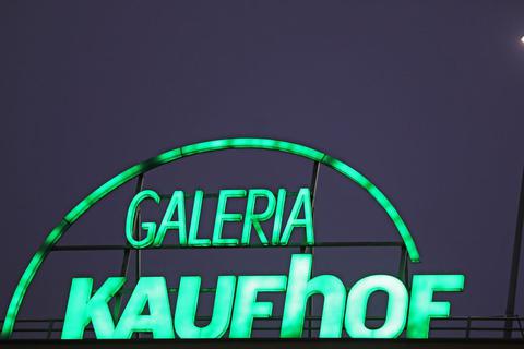 Galeria Karstadt Kaufhof befindet sich seit Jahren im Überlebenskampf, die derzeitige Energiekrise setzt der Warenhauskette erneut enorm zu.